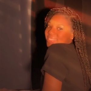 Meet your Posher, Najah